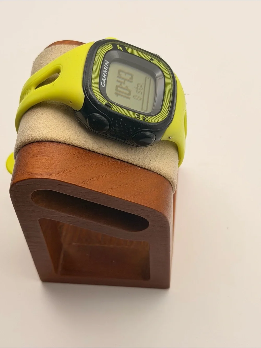 Garmin Forerunner 15, Small, Tested, Charger Included, Smartwatch